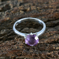 Hua Purple Solitaire Ring with Amethyst Gemstone