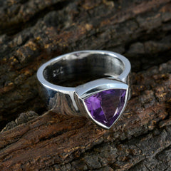 Sofía Signet Purple Solitaire Band