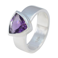 Sofía Signet Purple Solitaire Band