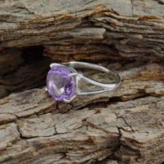Putri Graceful Purple Solitaire Ring