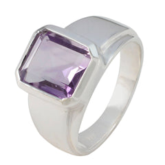 Dewi Abstract Purple Solitaire Ring