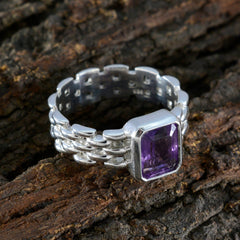 Putri Art Deco Purple Solitaire Band