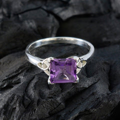 Scarlett Abstract Purple Solitaire Ring