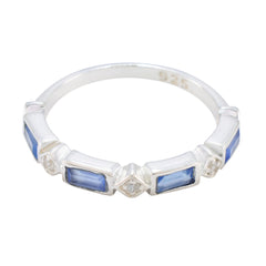Soo-jin Trendy Blue quarter Band Blue Chalcedony Blue