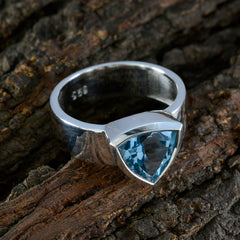 Yasmine Signet Blue Solitaire Band