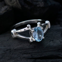Bella Traditional Blue Solitaire Ring