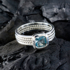 Lucy Rope-Wire Blue Solitaire Band