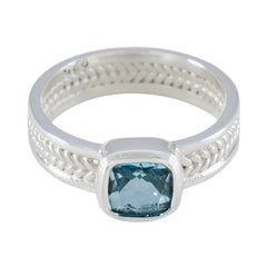 Lucy Rope-Wire Blue Solitaire Band Blue Topaz Blue