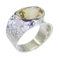 Hazel Oversized Yellow Solitaire Band
