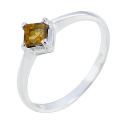 Nari Romantic Yellow Solitaire Ring
