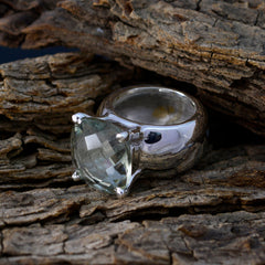 Ida Signet Light Green Solitaire Ring