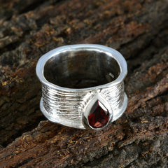 Natalia Victorian Red Solitaire Band