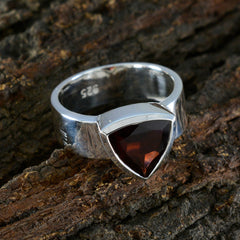 Valentina Signet Red Solitaire Band