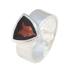 Valentina Signet Red Solitaire Band