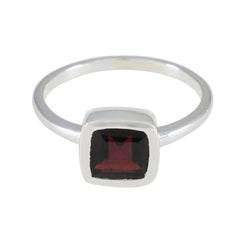 Liyana Glamorous Red Solitaire Ring Garnet Red