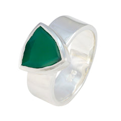 Siti Signet Green Solitaire Band