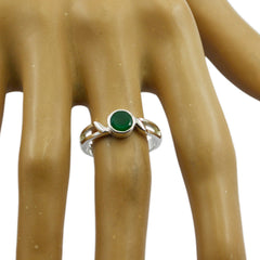 Soo-jin Romantic Green Solitaire Ring