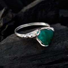 Ellie Rope-Wire Green Solitaire Ring