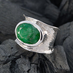 Aurora Oversized Green Solitaire Band