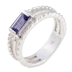 Hanna Twist Blue Solitaire Band