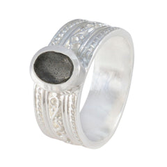 Sofía Twist Grey Solitaire Band