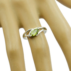 Riya Trendy Green Solitaire Ring