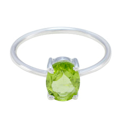 Pauline Glamorous Green Solitaire Ring Peridot Green