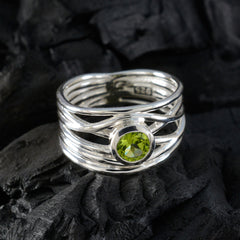 Lucy Rope-Wire Green Solitaire Band