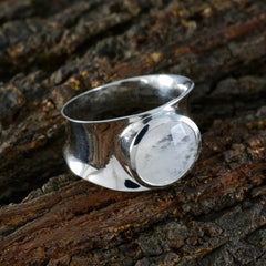 Evelyn Armor White Solitaire Band