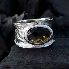 Camilla Oversized Brown Solitaire Band