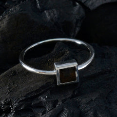 Yan Brown Solitaire Ring in Sleek Silver Setting
