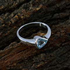 Rebeca Artisan Blue Solitaire Ring in Sterling Silver