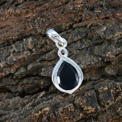 Jia Black Armor Pendant Jewelry for Chic Styling