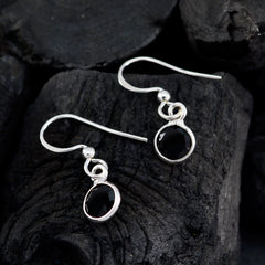 Julia Black Dangle Earrings for Chic Style