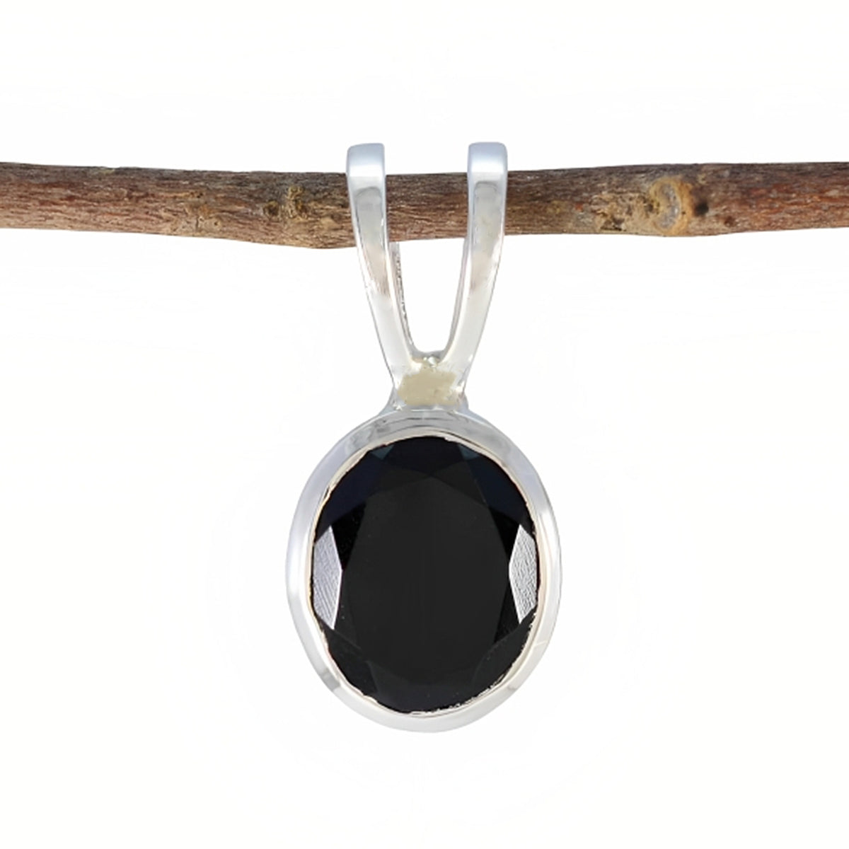 Julia Black Eternity Whisper-thin Pendant Black Onyx Black Black