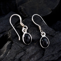 Sofía Black Minimalist Dangle Earrings for Everyday Glam