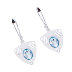 Seo-yeon Blue Solitaire Dangle Earrings for Glam Look