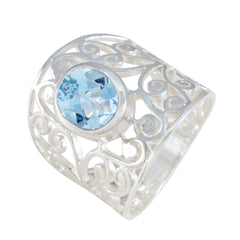 Julia Blue Solitaire Filigree Ring with Elegant Design