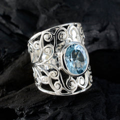 Julia Blue Solitaire Filigree Ring with Elegant Design