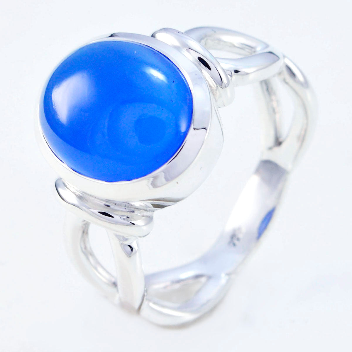 Aaliyah Graceful Blue Solitaire Ring Blue Chalcedony Blue