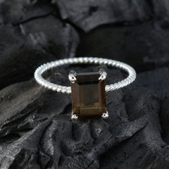 Nisa Brown Solitaire Ring for Women with Twisted Band