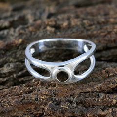 Tereza Romantic Brown Solitaire Ring