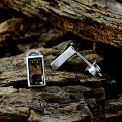 Joaquina Brown Solitaire Stud Earrings for Everyday Glam