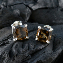 Antonia Brown Solitaire Stud Earrings for Everyday Glam