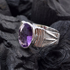 Carolina Vintage Purple Ring for Glam Style