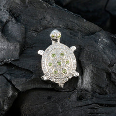 Cecilia Green Dainty Pendant - Stylish Turtle Design