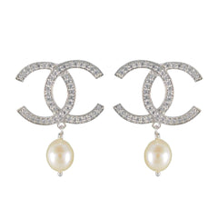 Daniela White Stud Earrings for Stylish Glam Pearl White Stud