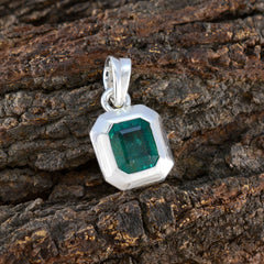 Zoey Dainty Green Gemstone Pendant for Everyday Glam