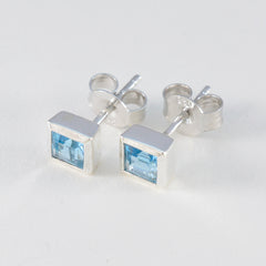 Ivana Elegant Blue Solitaire Earrings for Glam Style