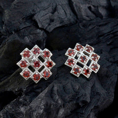 Evelyn Red Stud Earrings for Vibrant Everyday Style